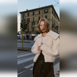 Zara JACKET CARDIGAN (M) Size: M